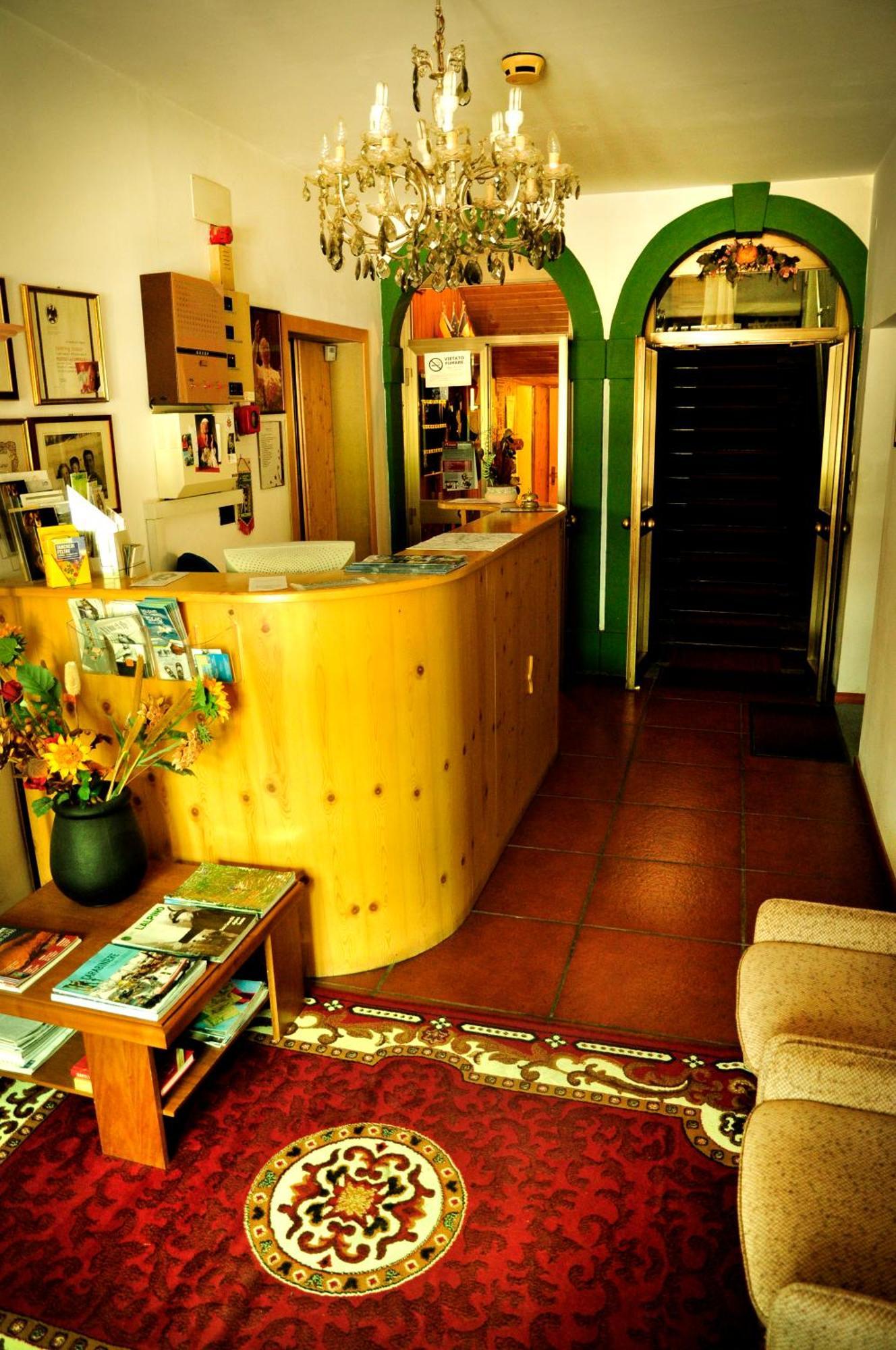 Albergo Trieste Lorenzago Di Cadore Zewnętrze zdjęcie